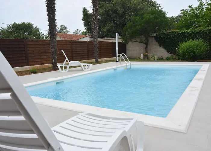 Апартаменты Filipovic With Pool *