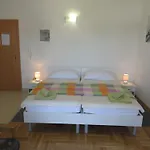 Lejlighed Filipovic With Pool Biograd Na Moru