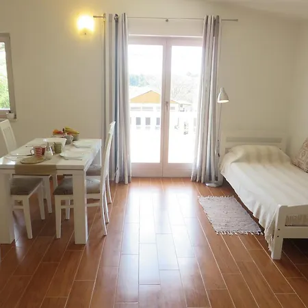 Apartman Filipovic With Pool
