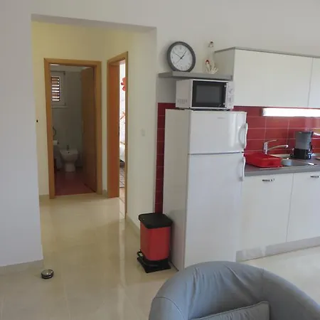 Apartman Filipovic With Pool