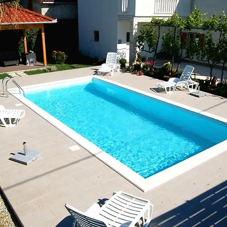 Apartman Filipovic With Pool *